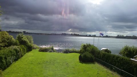 Liegewiese an der Schlei